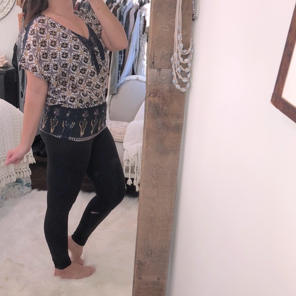 Free People size small floral boho top - Picture 3 of 5